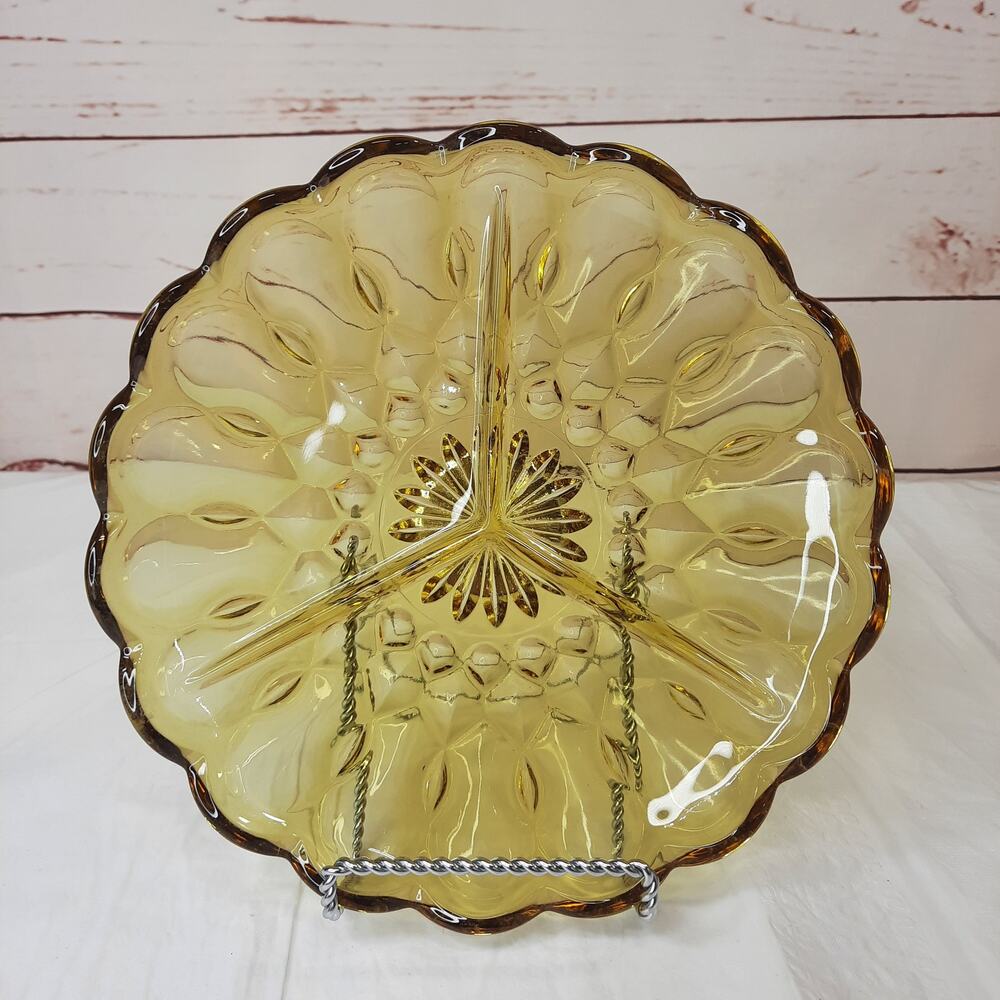 Anchor Hocking Fairfield Divided Relish Dish Scalloped Edge Plate Amber Yellow